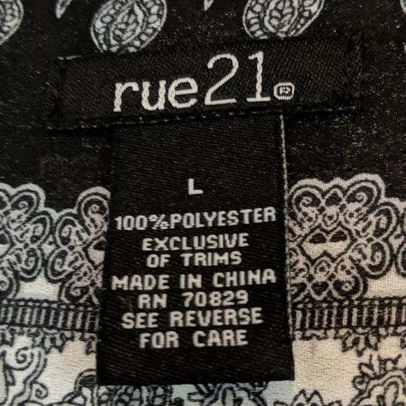 Top - Picture 4 of 5